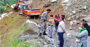 bengali-trekkers-rescued