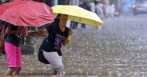 Calcutta. Chance of Rain with Thunderstorms